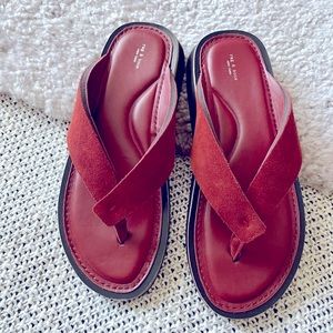 🌶🌶🌶 Rag & Bone Thong - Suede Flat Sandal